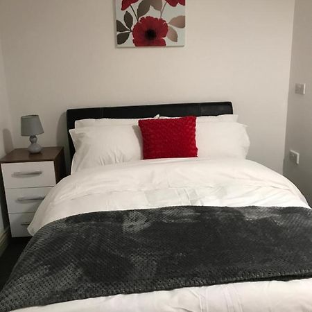 2 Bedroom Apartment Plymouth Eksteriør billede