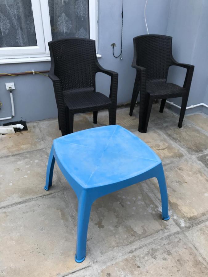 2 Bedroom Apartment Plymouth Eksteriør billede