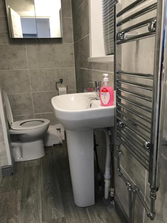 2 Bedroom Apartment Plymouth Eksteriør billede