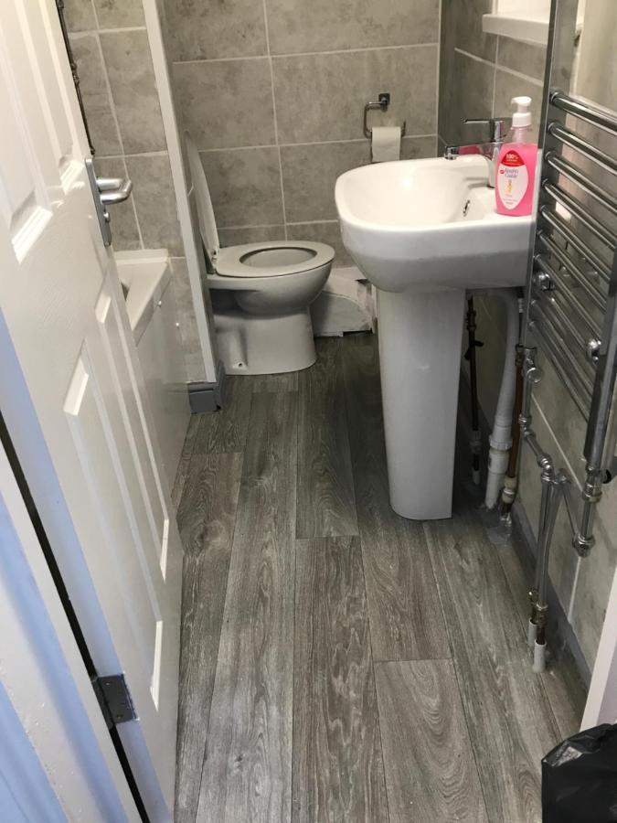 2 Bedroom Apartment Plymouth Eksteriør billede