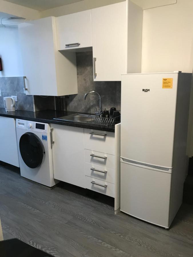 2 Bedroom Apartment Plymouth Eksteriør billede